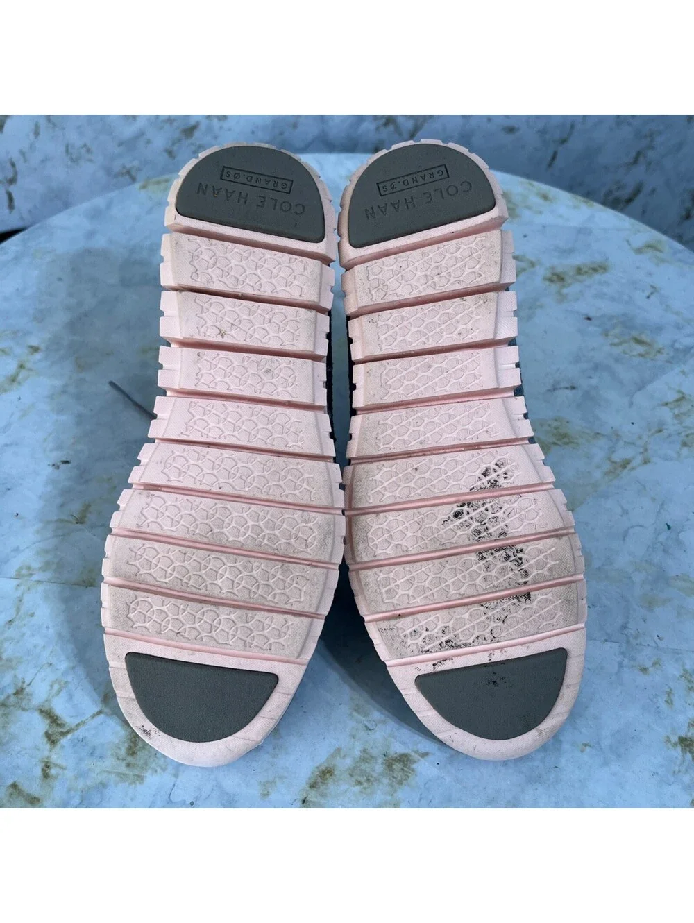 Cole Haan Zerogrand Stitchlite Womens Sz 6.5 Shoes Gray Pink Knit Comfort Oxford